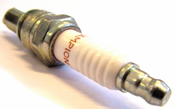bougie champion RG6YCA (CPR8EB-9) runner, pure jet, sr ditech piag blok