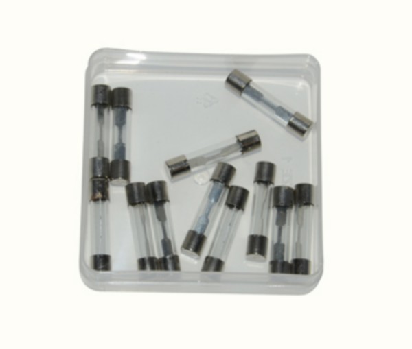 zekering mod. buis 32mm 15amp 12pcs