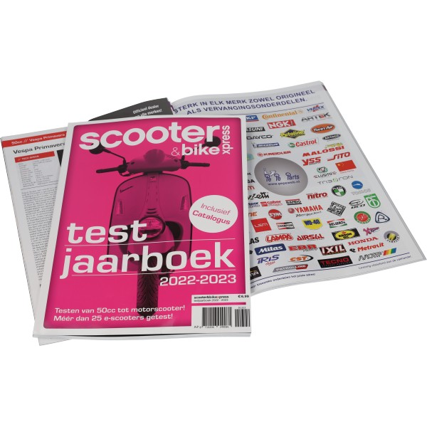 tijdschrift Scooter&BikeXpress + complete catalogus 2022-2023=op=op