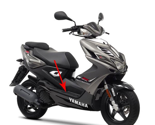 treeplank Yamaha origineel vanaf 2013 aerox 4t 1gbf748100