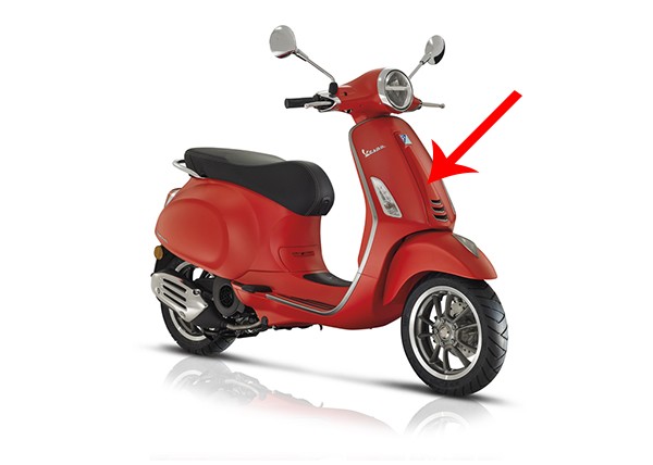 voorscherm Piaggio origineel midden mat rood 896/a primavera rst 1b005209000s8