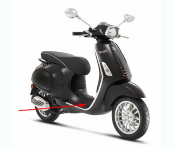treeplank Piaggio origineel zwart lucido 94 sprint 6736125090